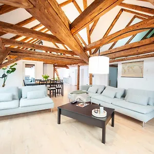 Schlossberg - Im Herzen Von Apartment